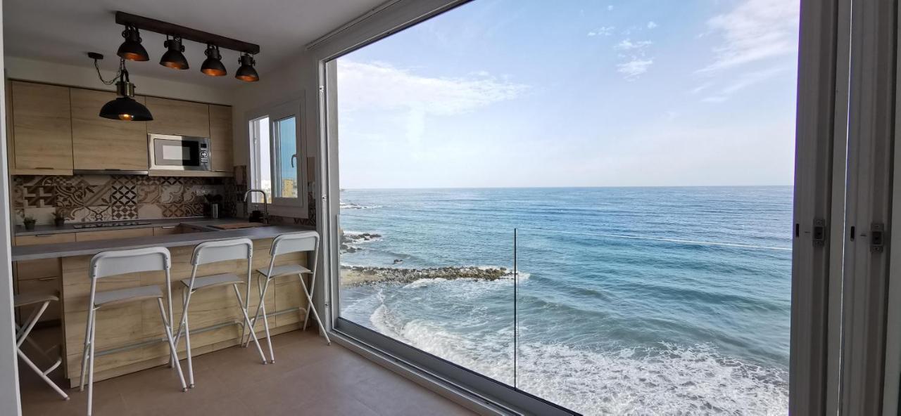 La Perla: Apartamento Los Pies En El Agua Apartamento